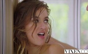 imagem de miniatura referente a previa do filme Video porno Morena vadia gostosa e amadora transando com seu parceiro